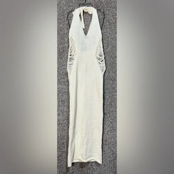 NWOT Bodycon Knitted Cutout Waist Sweater Dress Size Medium - Picture 3 of 5